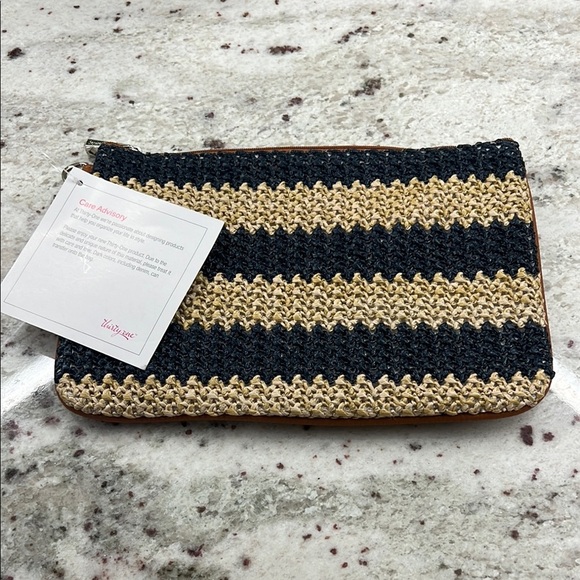 Thirty One 31, Rubie Mini, Navy Striped Straw, Zipper Pouch, NWT - Picture 1 of 5